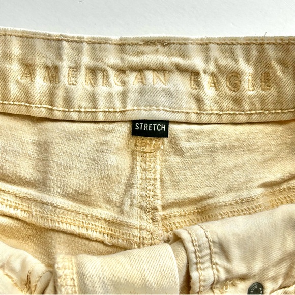 🍒American Eagle Women’s Stretch Jean Shorts. Cream. Size: 8 - Picture 5 of 9
